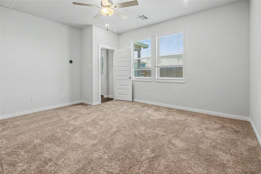 Spacious, unfurnished interior of a new home in Glendale Lakes, Arcola (Image 24). Spacious, unfurnished interior of a new home in Glendale Lakes, Arcola (Image 24).