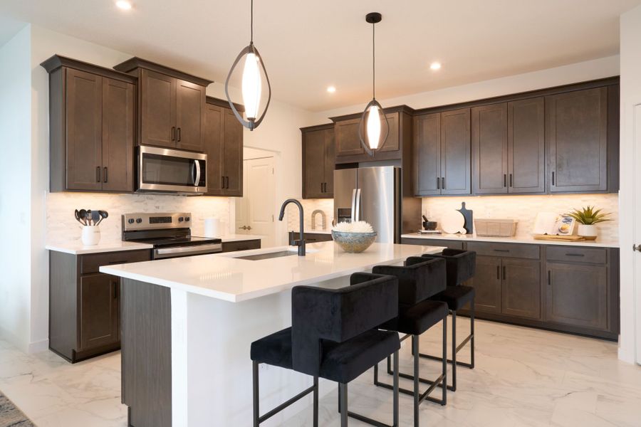 Representative furnished interior of a home built from the Ellery by Mattamy Homes in Forest – Townhomes, Greenacres (Image 3). Representative furnished interior of a home built from the Ellery by Mattamy Homes in Forest – Townhomes, Greenacres (Image 3).