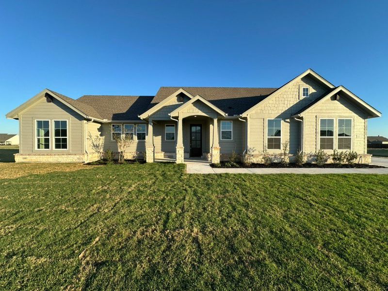 Exterior details and patio area of a home in Oak Valley, Oak Ridge (Image 2). Exterior details and patio area of a home in Oak Valley, Oak Ridge (Image 2).