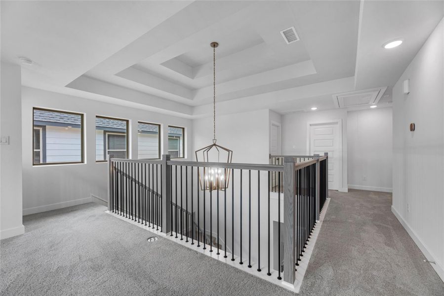 Spacious, unfurnished interior of a new home in Sienna, Missouri City (Image 18).