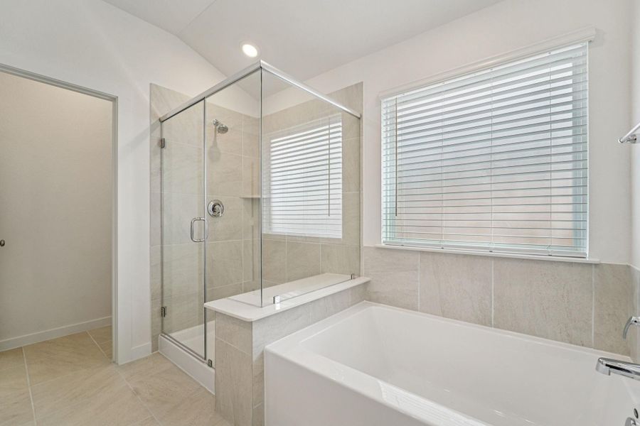 Furnished interior view inside a new home in Southwinds, Baytown (Image 5). Furnished interior view inside a new home in Southwinds, Baytown (Image 5).