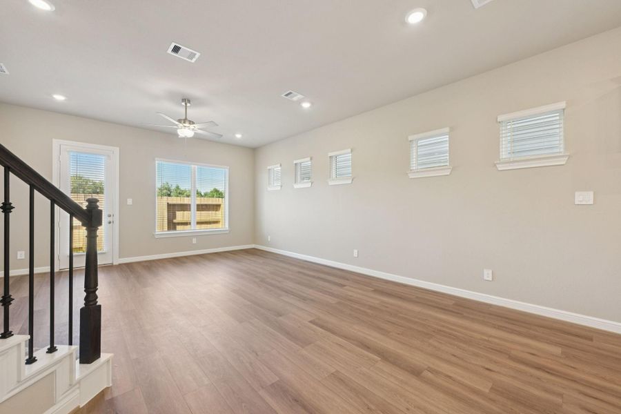 Spacious, unfurnished interior of a new home in , Atascocita (Image 20).