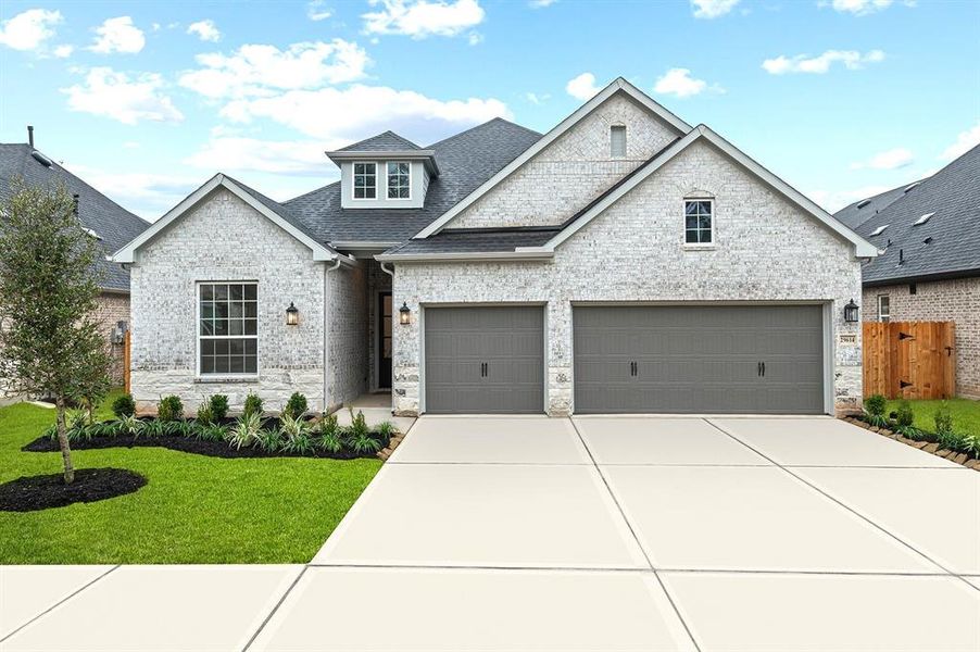 The Omaha (same as model plan) offers a large 3 car garage!  Full brick exterior!