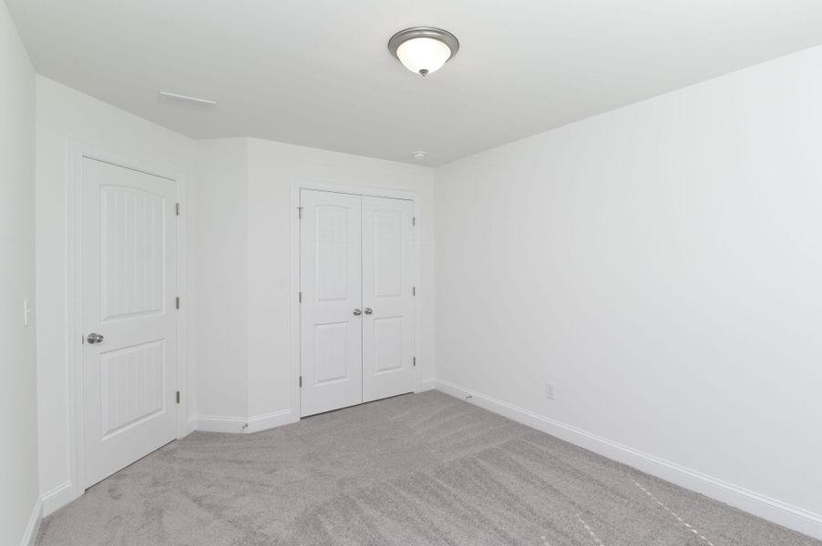 Spacious, unfurnished interior of a new home in Kensington Place Townhomes, Lexington (Image 40).