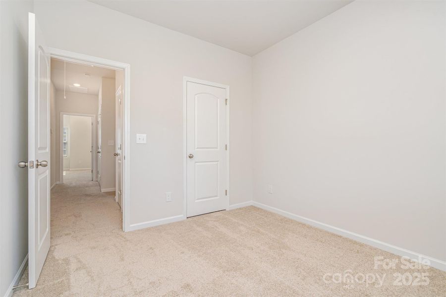 Spacious, unfurnished interior of a new home in , Mint Hill (Image 19).