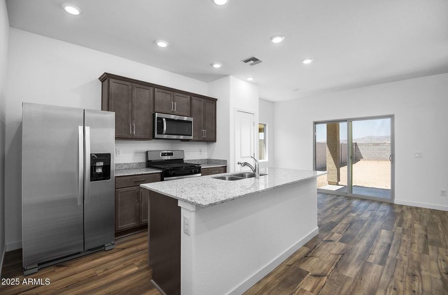 Southwest_Ash_A_R_003 Southwest_Ash_A_R_003