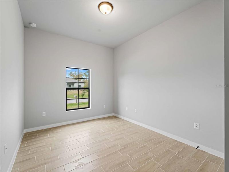Spacious, unfurnished interior of a new home in , North Port (Image 32).