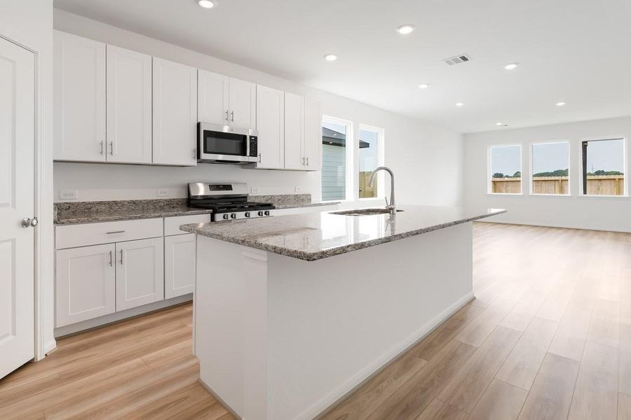 22023 Hat Creek ~ Ready Now