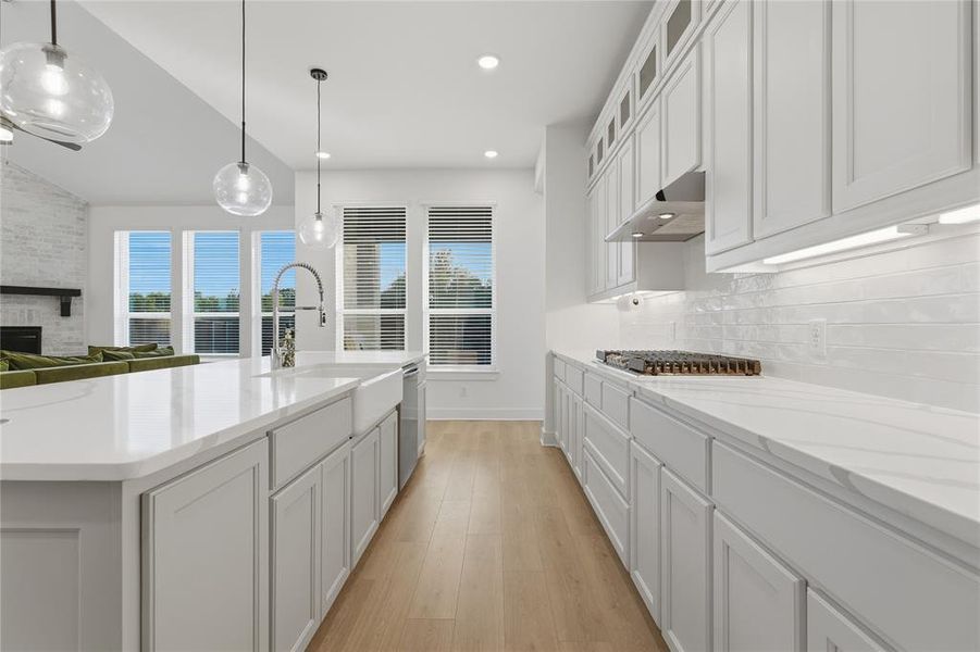 Furnished interior view inside a new home in Sonoma Verde, McLendon-Chisholm (Image 31).