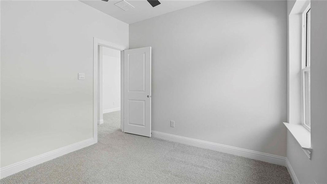 Spacious, unfurnished interior of a new home in Clearview Ranch, Royse City (Image 23).