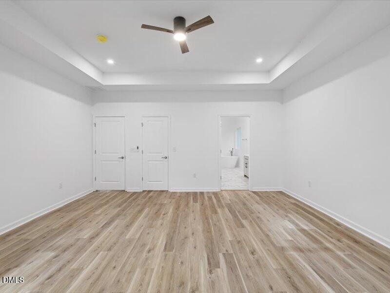 16-ISAB8053 16-ISAB8053