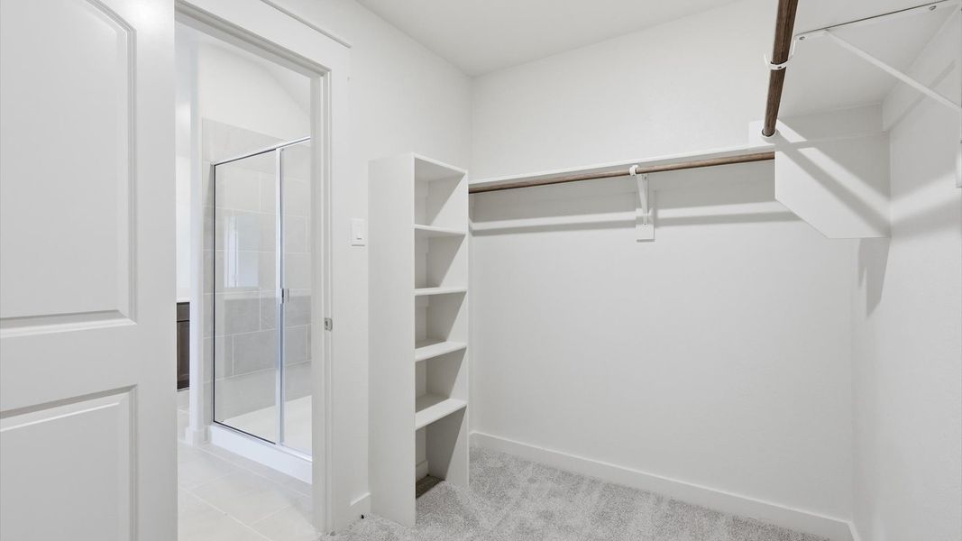 Furnished interior view inside a new home in Walden Pond, Forney (Image 30). Furnished interior view inside a new home in Walden Pond, Forney (Image 30).