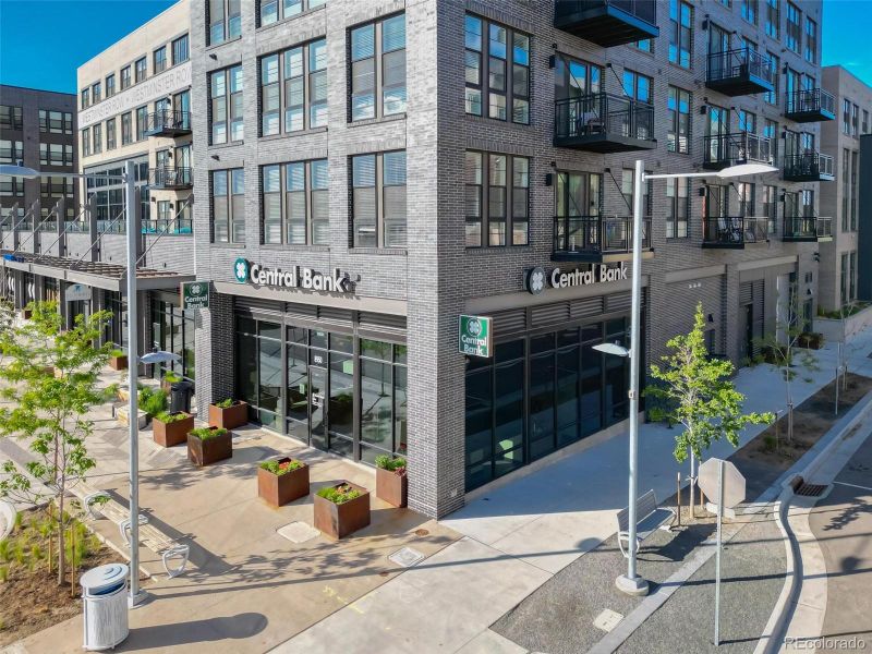 Great location with proximity to shopping, Aerostat park, trails, and more.