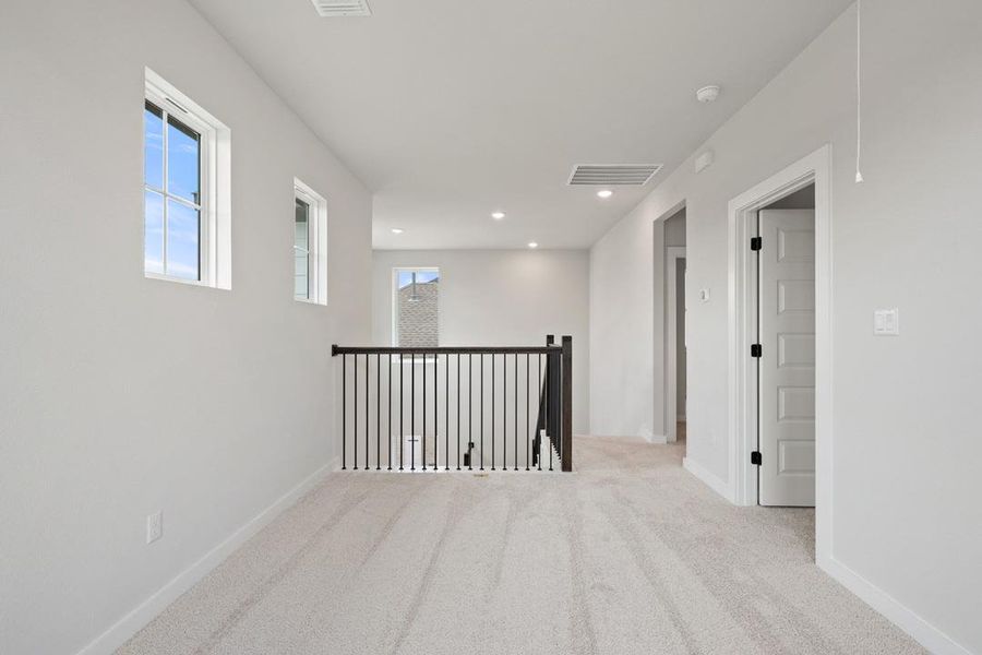 Spacious, unfurnished interior of a new home in Heritage, Dripping Springs (Image 33). Spacious, unfurnished interior of a new home in Heritage, Dripping Springs (Image 33).