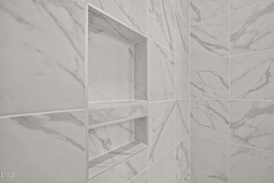 Primary Bathroom - Yin & Yang Interior