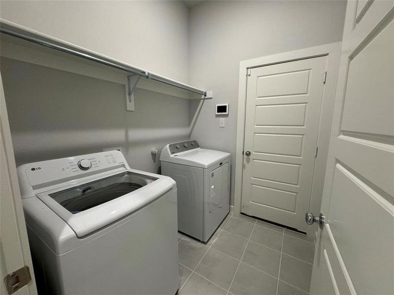 Furnished interior view inside a new home in Lakehaven, Farmersville (Image 8). Furnished interior view inside a new home in Lakehaven, Farmersville (Image 8).