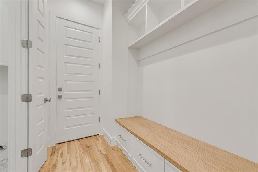 Spacious, unfurnished interior of a new home in , Dallas (Image 23).