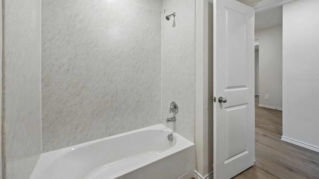Furnished interior view inside a new home in Stonewyck Farms, Ennis (Image 6).