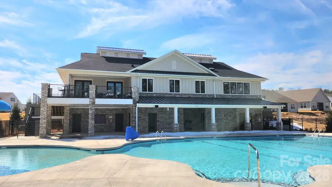 Community amenities in Shannon Woods, Maiden (Image 3).