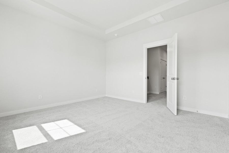 Spacious, unfurnished interior of a new home in Nexton, Summerville (Image 23).