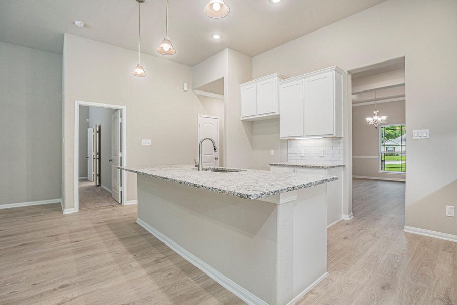 Image 2 of a home in Encino Estates.