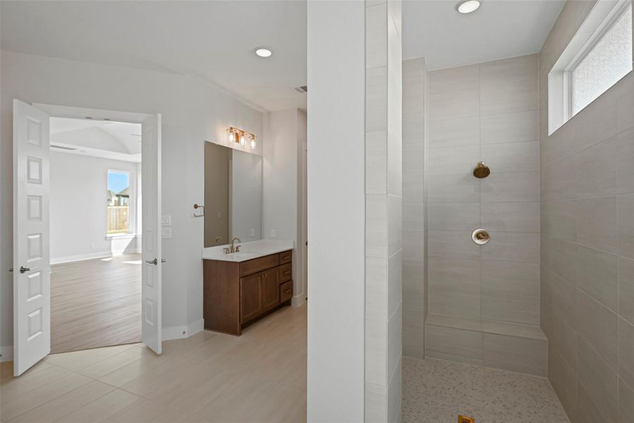 Image 37 of a home in Bridgeland 80′. Image 37 of a home in Bridgeland 80′.