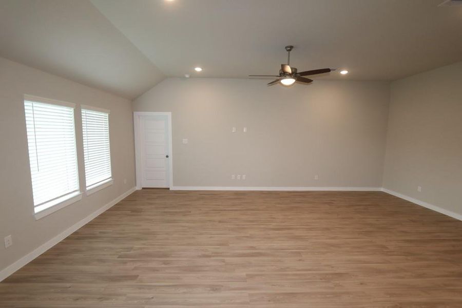 Spacious, unfurnished interior of a new home in Ambrose, La Marque (Image 13). Spacious, unfurnished interior of a new home in Ambrose, La Marque (Image 13).