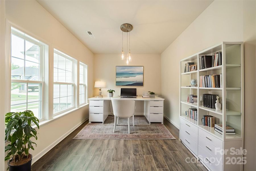 Home Office *Virtually Staged* Home Office *Virtually Staged*