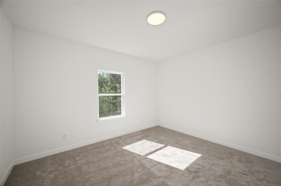 Spacious, unfurnished interior of a new home in , Missouri City (Image 24).
