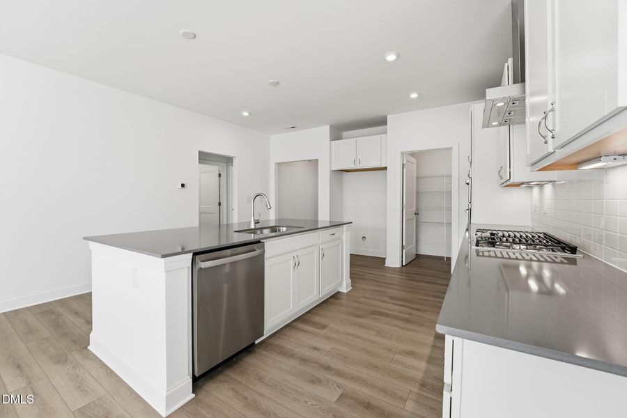 5-web-or-mls-005_DSC07364