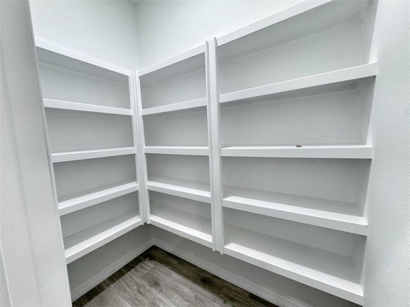 Spacious, unfurnished interior of a new home in , Dayton (Image 31).