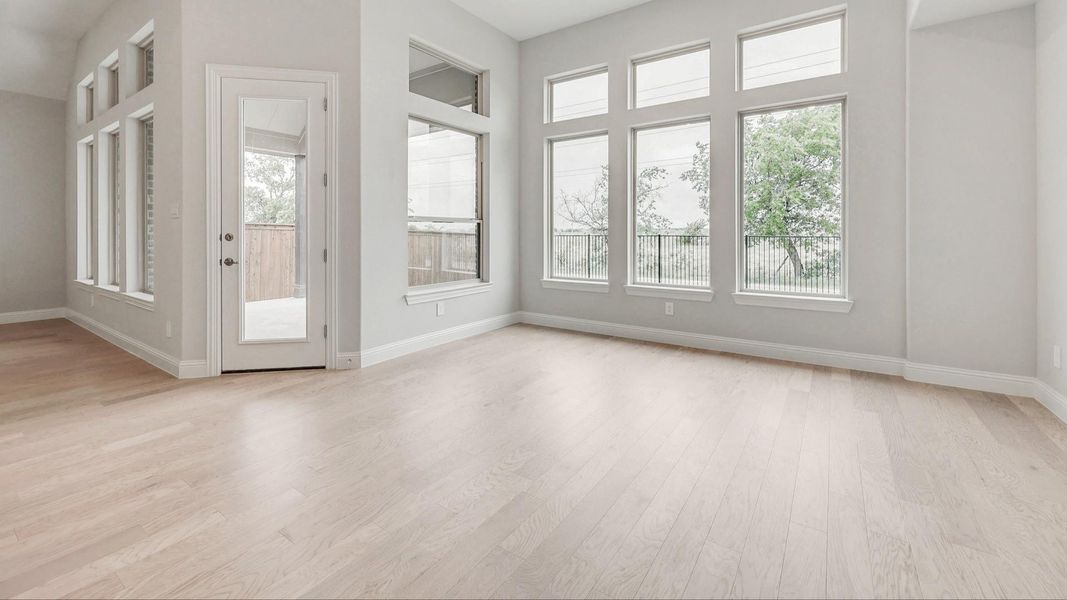 Similar home photos of similar floorplans, not pictures of actual home. Similar home photos of similar floorplans, not pictures of actual home.