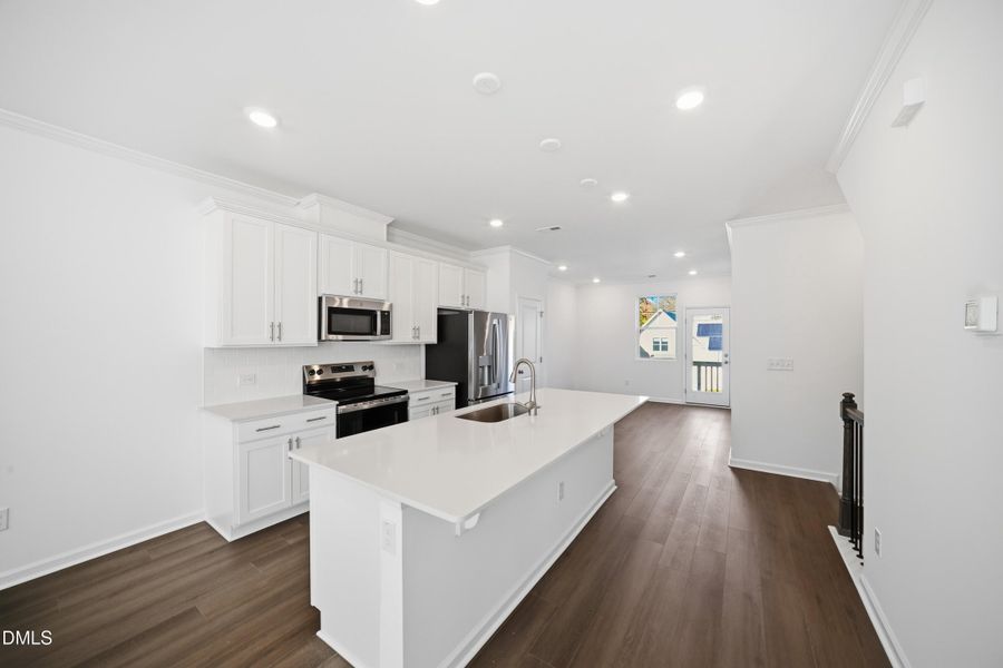 SUN_ElmGrove_Pic_Wyatt_Kitchen_4of6