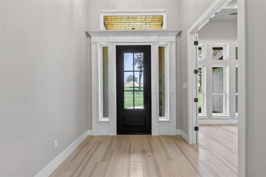 Spacious, unfurnished interior of a new home in , Weatherford (Image 16).