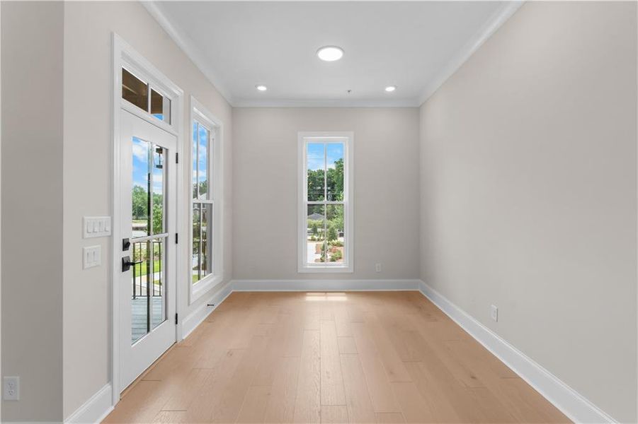 Spacious, unfurnished interior of a new home in Park Walke, Alpharetta (Image 25). Spacious, unfurnished interior of a new home in Park Walke, Alpharetta (Image 25).
