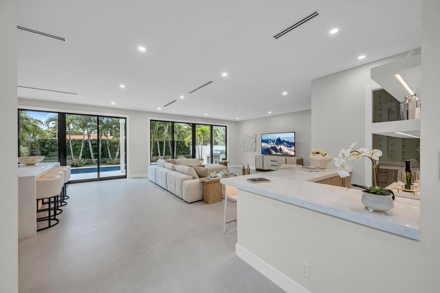1625 SE 1ST, FORT LAUDERDALE--12