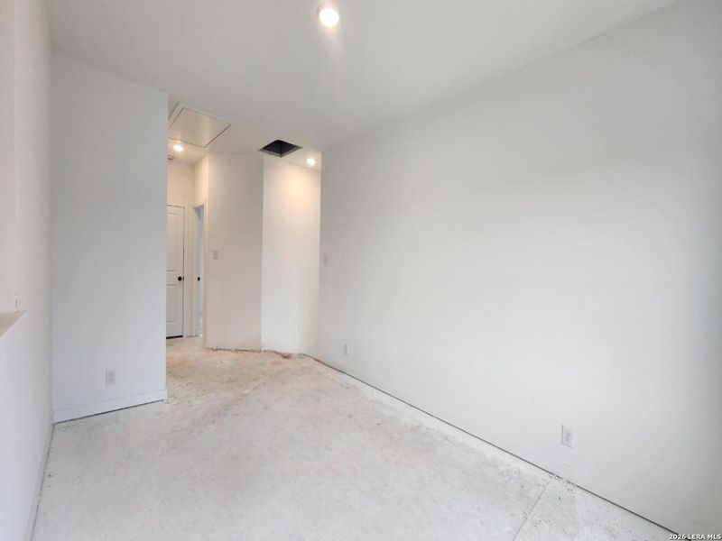 Image 23 of a home in .