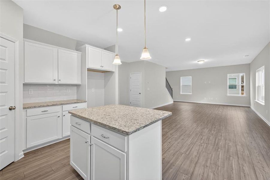 Furnished interior view inside a new home in Roxeywood Park, Winder (Image 12).