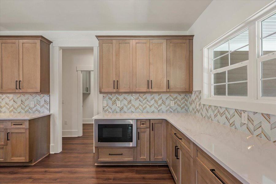 Furnished interior view inside a new home in , Awendaw (Image 11). Furnished interior view inside a new home in , Awendaw (Image 11).