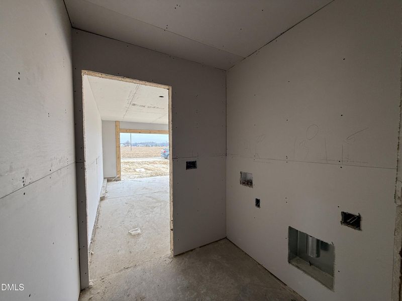 12.08.25 4 12.08.25 4