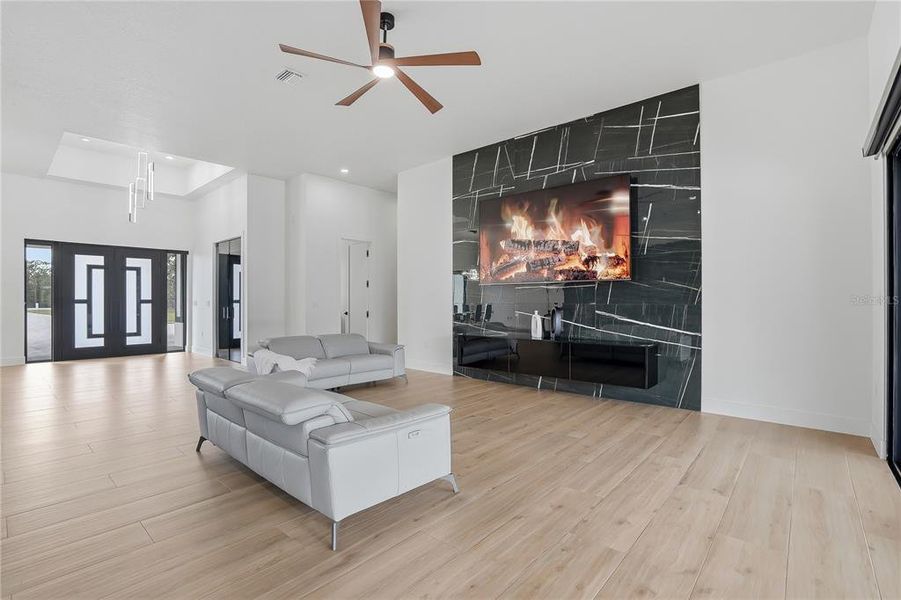 Furnished interior view inside a new home in , Spring Hill (Image 13).