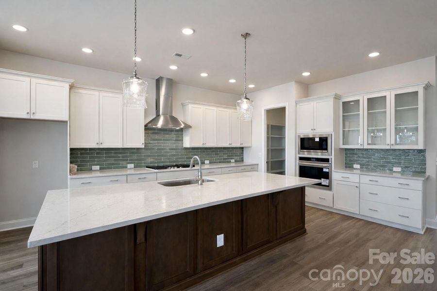 Gourmet Two Toned Kitchen with 5-Burner Gas Stove