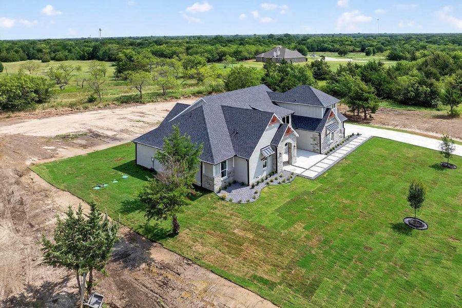 Aerial view of property and surrounding area