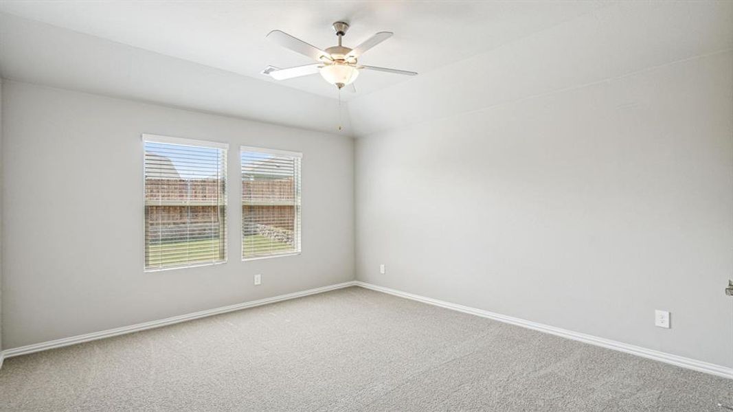 Photo is not of the actual home, but is an inspirational photo of builder’s model home and may depict options, furnishings, and/or decorator features that are not included. Photo is not of the actual home, but is an inspirational photo of builder’s model home and may depict options, furnishings, and/or decorator features that are not included.