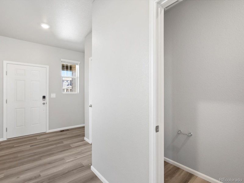 Image 18 of a home in Lake Bluff. Image 18 of a home in Lake Bluff.