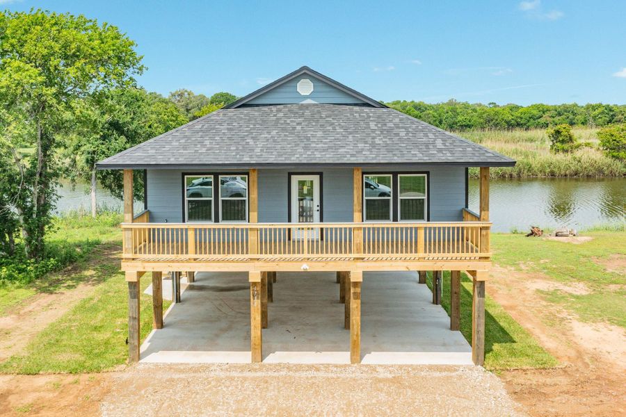 Exterior details and patio area of a home in , Oyster Creek (Image 18).