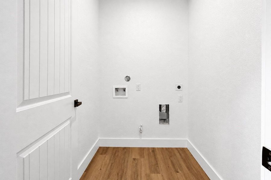 Spacious, unfurnished interior of a new home in , Houston (Image 16). Spacious, unfurnished interior of a new home in , Houston (Image 16).