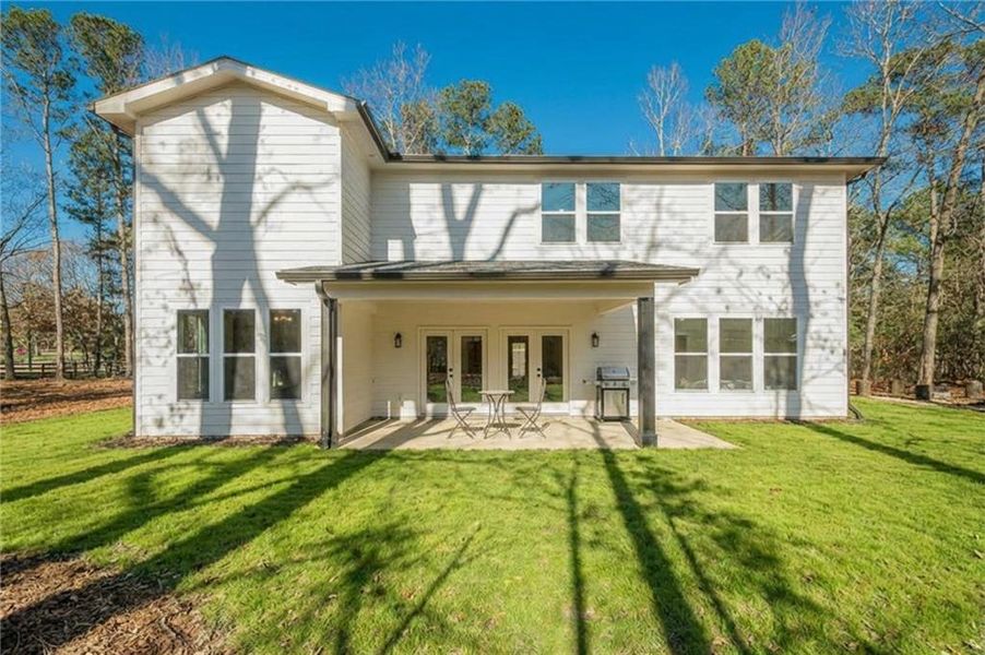 Exterior details and patio area of a home in , Powder Springs (Image 25).