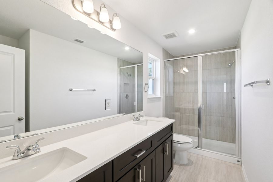 Furnished interior view inside a new home in Porter Country, Buda (Image 14).