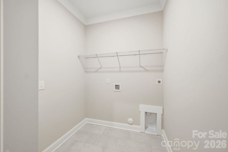 Spacious, unfurnished interior of a new home in , Lexington (Image 22).